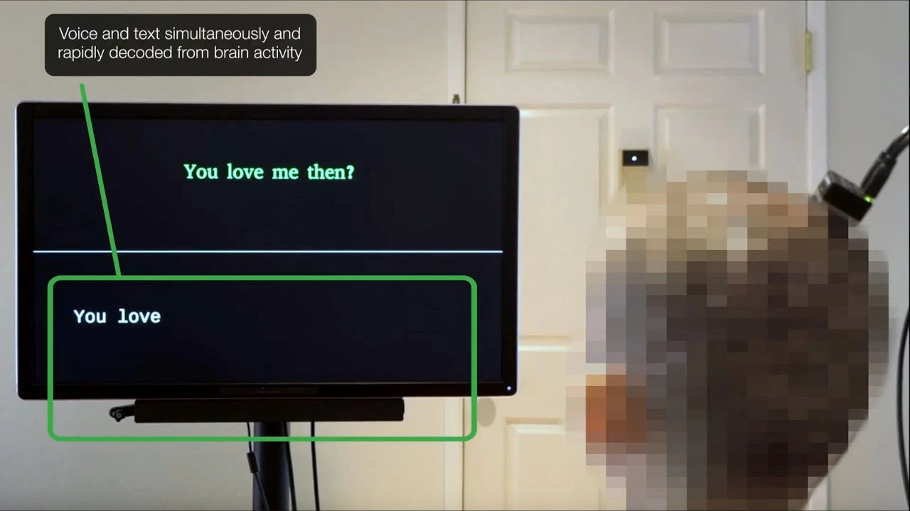 A streaming brain-to-voice neuroprosthesis to restore naturalistic communication