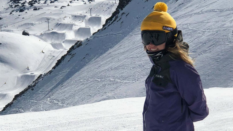Demonstreer Instrument Monetair Muts beschermt skiër net zo goed als helm | De Ingenieur